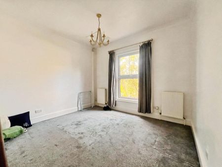 Meesons Lane, Grays, RM17 - Photo 3