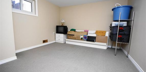1201 Steeles Avenue West, - Photo 2
