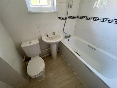 2 bedroom house to rent - Photo 3