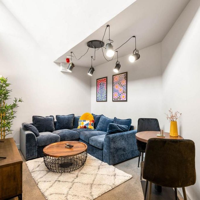1 bedroom apartment to rent - Photo 1