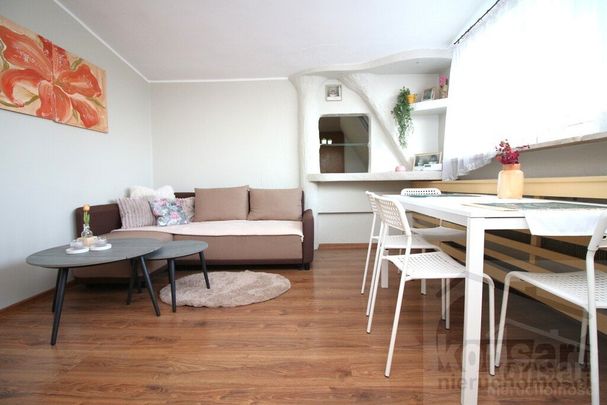 4-pokojowe mieszkanie na wynajem - ul. Bydgoska - Zdjęcie 1