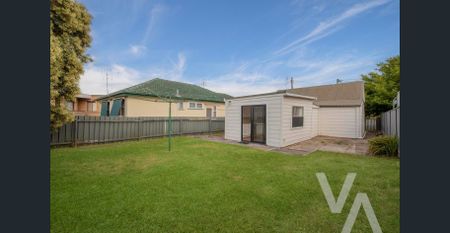 Your Next Move. - Photo 5