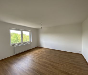 Zentrumsnahe 3-Zimmer-Wohnung mit moderner Einbauküche - Photo 2