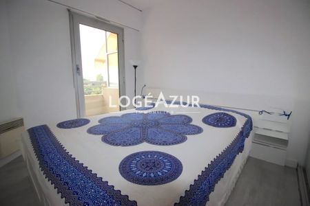 Location Appartement 2 pièces 42m² ANTIBES 06160 - Photo 3