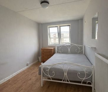 Room in a Shared Flat, Battersea Park Road, SW11 - Photo 6