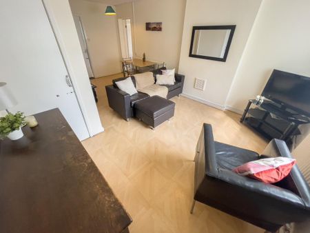 4 bedroom house share to rent - Photo 2