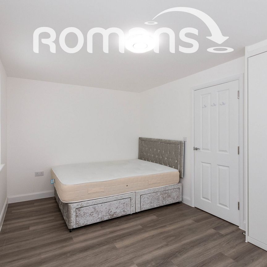 4 bedroom townhouse to rent - Photo 1