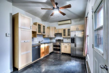 Appartement à louer - Photo 2
