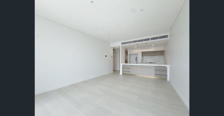 Modern 2 Bed 2 Bath Apartment in Prime Burwood Location | Walk to Station & Westfield - Photo 5
