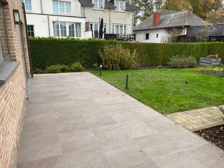 Recent (2013) ruim gelijkvloers appartement met tuin en terras, ideaal gelegen in een rustige straat vlakbij het centrum van Kortenberg. - Photo 5