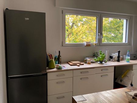 *Mannella* Stilvolle Obergeschosswohnung – hochwertig saniert und ideal gelegen in Siegburg - Photo 3