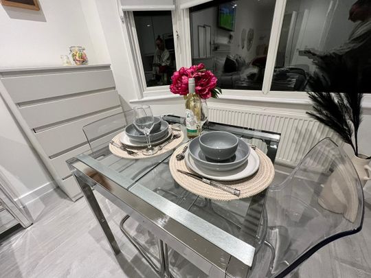 Room in a Shared House, Lowlands Road, HA1 - Photo 1