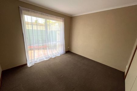 2 BEDROOM UNIT NEXT TO CBD! - Photo 3