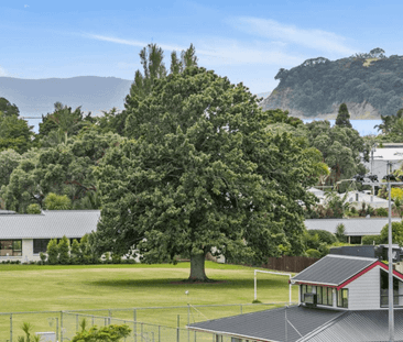 Coastal Retreat - 2Brm Scroll to Whangaparaoa School! - Photo 4