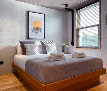 2 Bed Flat, Windmill Road, TW8 - Photo 4