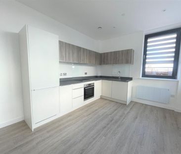 2 bedroom apartment to rent - Photo 4