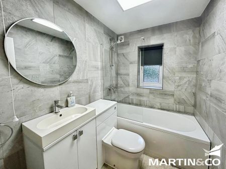2 bedroom apartment to rent - Photo 4