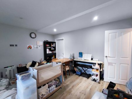 Castlebar Road, London W5 - Photo 2