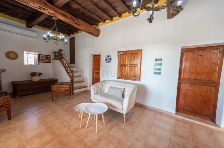 Casa o chalet de alquiler en Can Pep Miquel, 1, Es Cubells - Photo 4