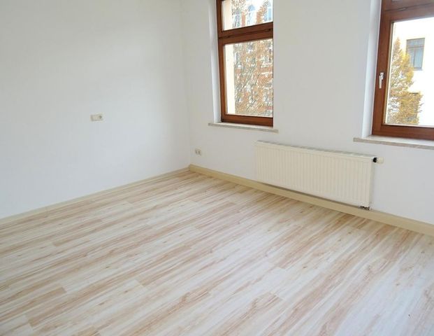 Kleine 3 Zimmer Wohnung in Zwickau zu vermieten ! - Photo 1