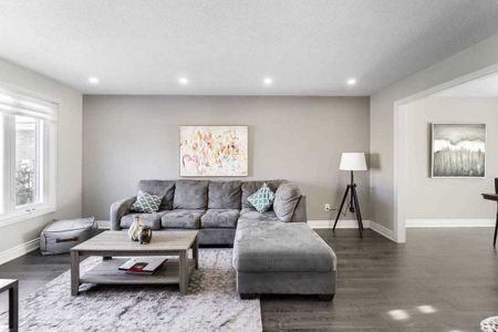 For Lease - 17 Mikado Crescent Unit# Upper Level, Brampton, Ontario - Photo 2