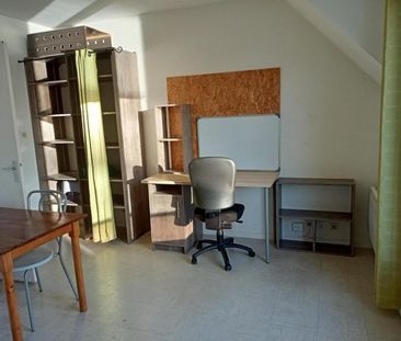 Appartement à louer, 1 pièce - Angers 49000 - Photo 1