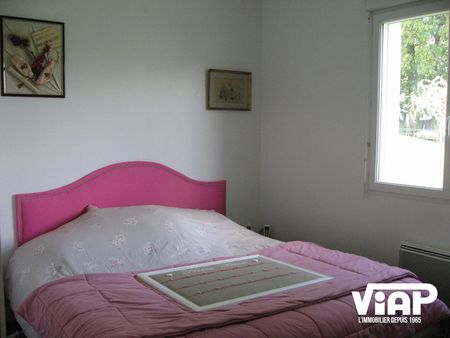 MAISON RÉCENTE DE 111 m² AVEC JARDIN - Photo 2