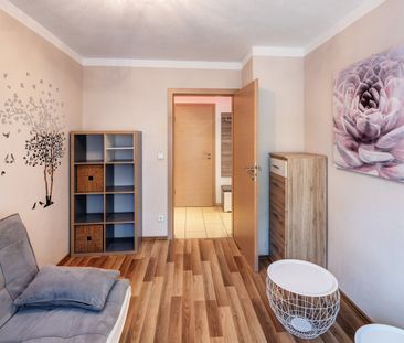 Spacious 3-room apartment in Milbertshofen - Photo 2