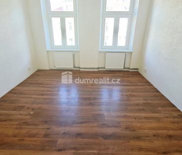 Pronájem bytu 2+1 70 m2 - Photo 2