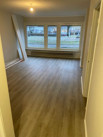 Zetterbergsgatan, Eskilstuna - Photo 2