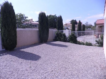 Location Maison 4 pièces 100m² - Photo 4