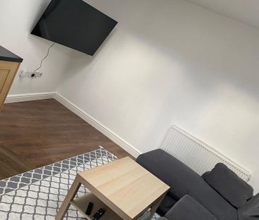 1 bedroom detached house to rent - Photo 1