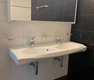 5.5 Zimmer, 148 m², 3. Stock - Photo 3