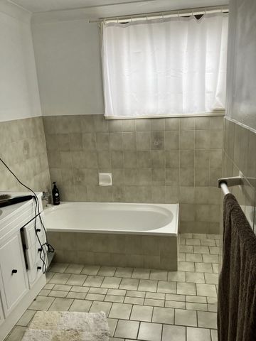 Neat Little Home! - Photo 5