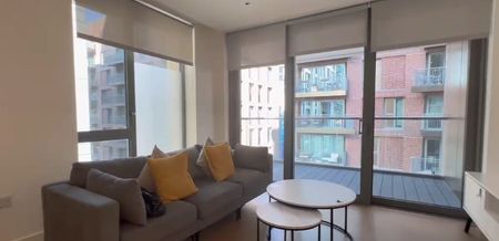 Room in a Shared Flat, Palmer Road, SW11 - Photo 3