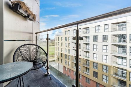 Studio to rent - Photo 3