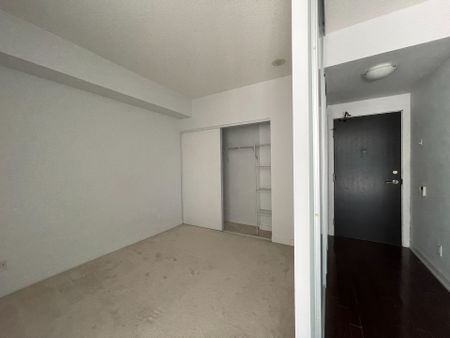 For Lease - 33 Charles Street Unit# 2709, Toronto, Ontario - Photo 5