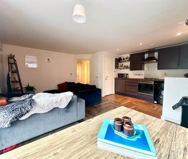 2 Bed Flat, Velocity South, LS11 - Photo 6