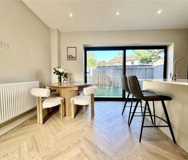 Alexandra Road, Poole, Dorset, BH14 - Photo 5