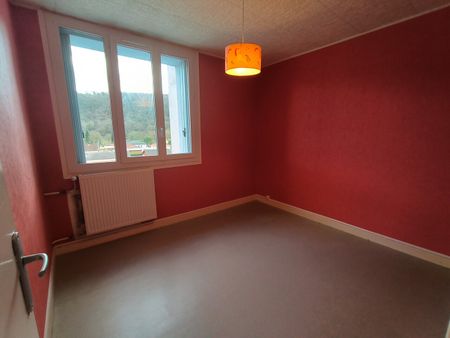 Location Appartement 4 pièces 65m² ECHIROLLES 38130 - Photo 4