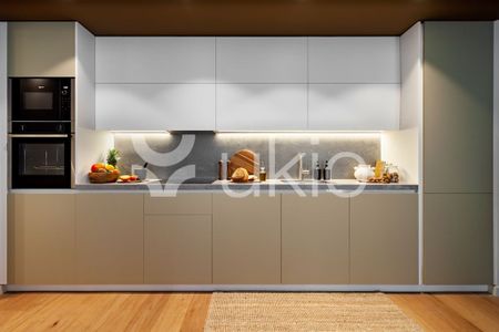 4 room luxury Apartment for rent in Barcelona, Spain - Photo 2