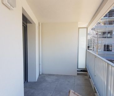 Location Appartement 2 pièces 43m² ANNECY 74000 - Photo 2
