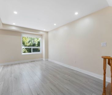 For Lease - 80 Acorn Place Unit# 130, Mississauga, Ontario - Photo 5