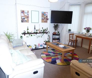 6 bedroom terraced house to rent - Photo 2
