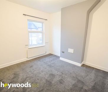 2 bed terraced house to rent in Wolseley Road, Oakhill, Stoke-On-Trent - Photo 2
