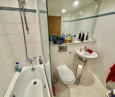 1 bedroom flat to rent - Photo 6