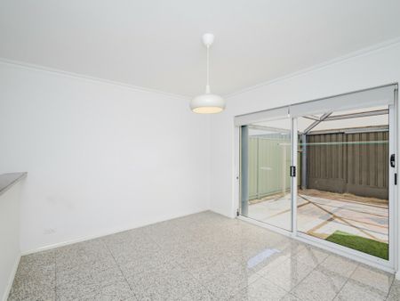 2/16-18 Carr Street, West Perth - Photo 3