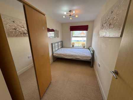2 bedroom apartment to rent - Photo 4