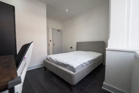Victoria Street, NG18, Property for rent - Photo 2