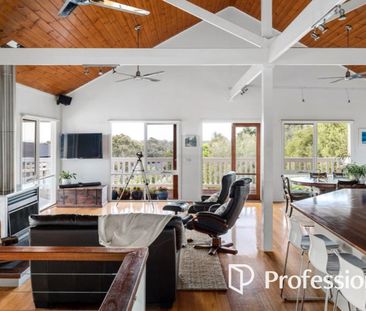 Elevated Luxury with Views Across Frankston - Photo 2